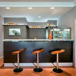 Oceano Health Hotel