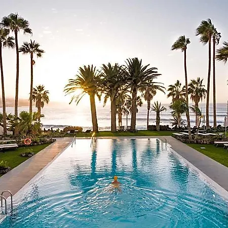 Oceano Health Hotel